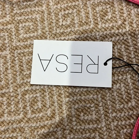 Silk pink dress - Picture 3 of 3